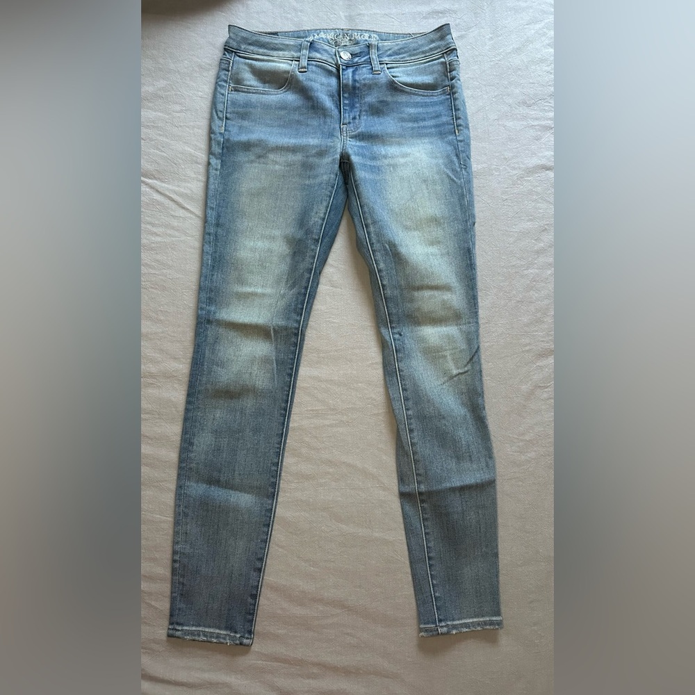 American Eagle Women’s Skinny Stretch Blue Jeans